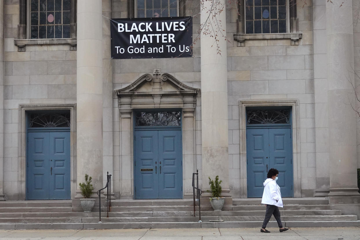 A  sign at the First Congregational Church of Evanston reads: Black Lives Matter, To God and To Us.