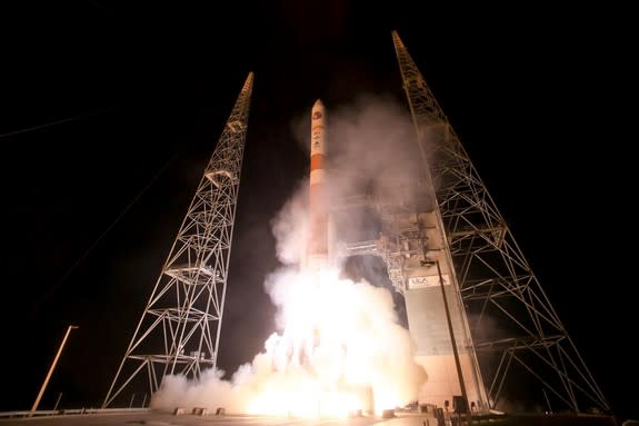 A United Launch Alliance-built Delta IV rocket launches the sixth Wideband Global Satcom (WGS) satellite Aug. 7, 2013 from Space Launch Complex 37B at Cape Canaveral Air Force Station in Florida. The WGS system provides anytime, anywhere commun