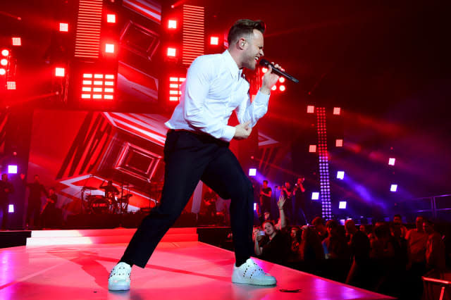 Olly Murs thanks fans for support after he opened up about his estranged twin