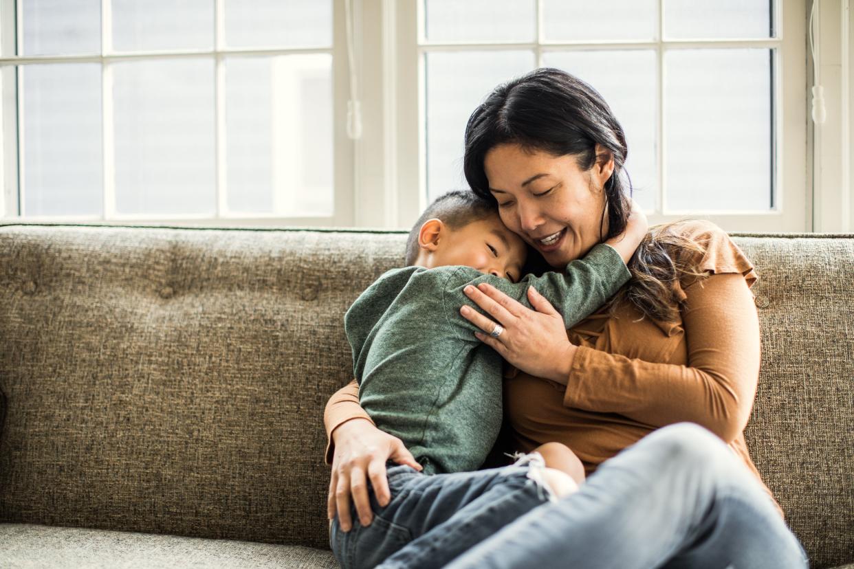 Parents have the power to ease the emotional blow of this difficult experience. (MoMo Productions via Getty Images)