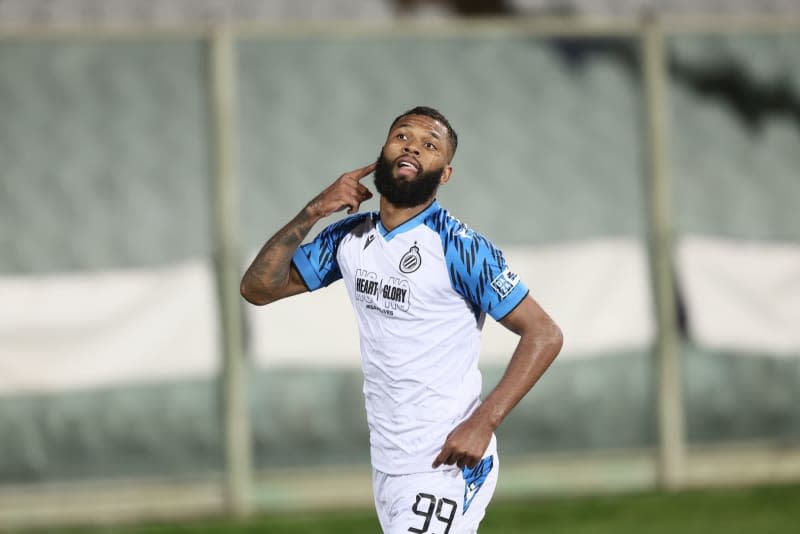 Club's Igor Thiago celebrates scoring his side's second goal during the UEFA Europa Conference League between ACF Fiorentina and Club Brugge at Artemio Franchi Stadium. Bruno Fahy/Belga/dpa