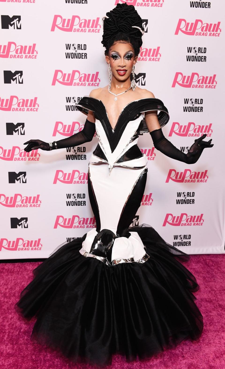 "RuPaul's Drag Race" Season 15 finale red carpet