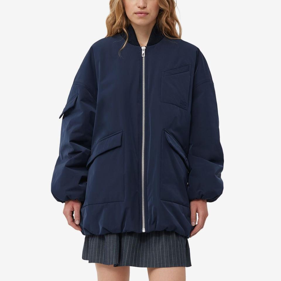 <p><a href="https://go.redirectingat.com?id=74968X1596630&url=https%3A%2F%2Fwww.ganni.com%2Fus%2Fblue-twill-oversized-bomber-jacket-F8804.html&sref=https%3A%2F%2Fwww.elle.com%2Ffashion%2Fshopping%2Fa43826027%2Fbest-plus-size-clothing-stores%2F" rel="nofollow noopener" target="_blank" data-ylk="slk:Shop Now;elm:context_link;itc:0;sec:content-canvas" class="link ">Shop Now</a></p><p>Twill Oversized Bomber Jacket</p><p>ganni.com</p><p>$495.00</p>