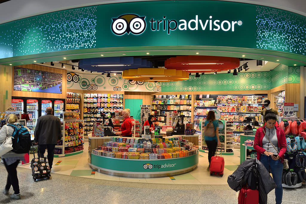 A Tripadvisor store in Toronto Airport as seen in 2020. Raysonho @ Open Grid Scheduler / Scalable Grid Engine / Wikimedia
