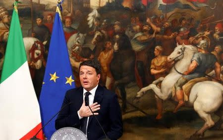 Italian Prime Minister Matteo Renzi speaks during a media conference after a referendum on constitutional reform at Chigi palace in Rome, Italy December 5, 2016. REUTERS/Alessandro Bianchi/File Photo
