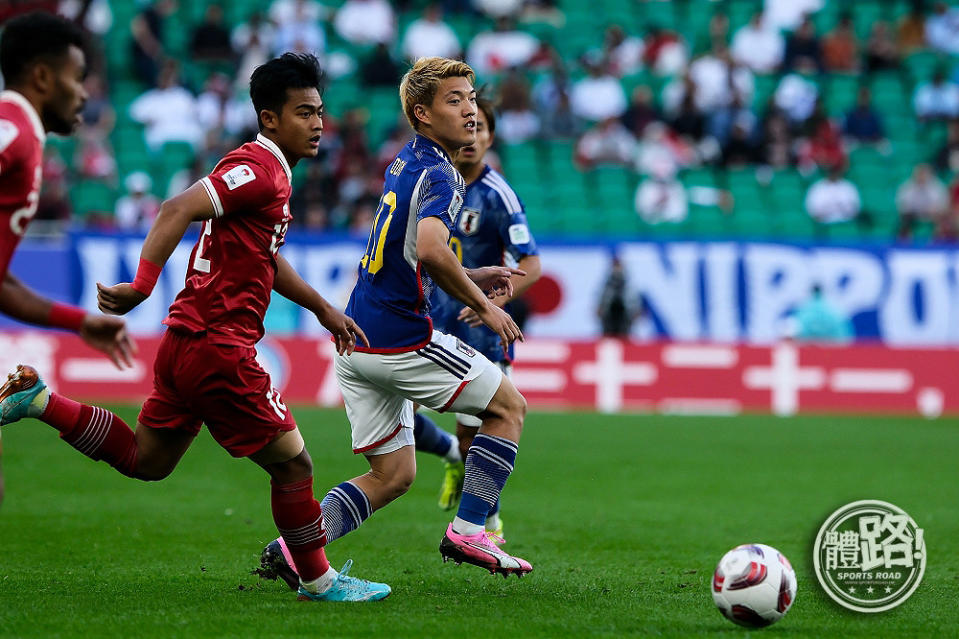 Japan's Yifengdo Anryu (right) has been in good form in the Bundesliga recently. (Picture: Body Road Database)