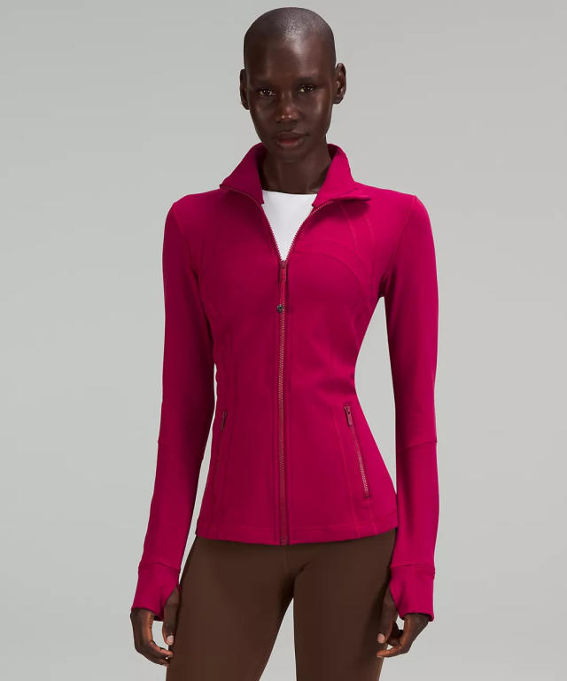 An older define jacket in a red/pink(not sure what color it is) and some  swift speed tights in I think melanite. Love this color combination. :  r/lululemon