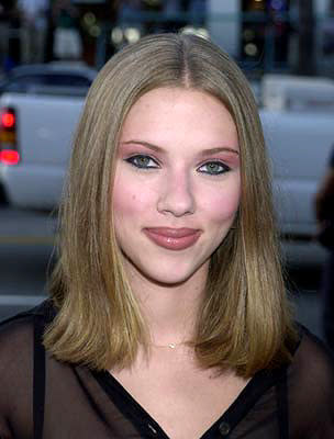 Scarlett Johansson at the Los Angeles premiere of Miramax's The Others