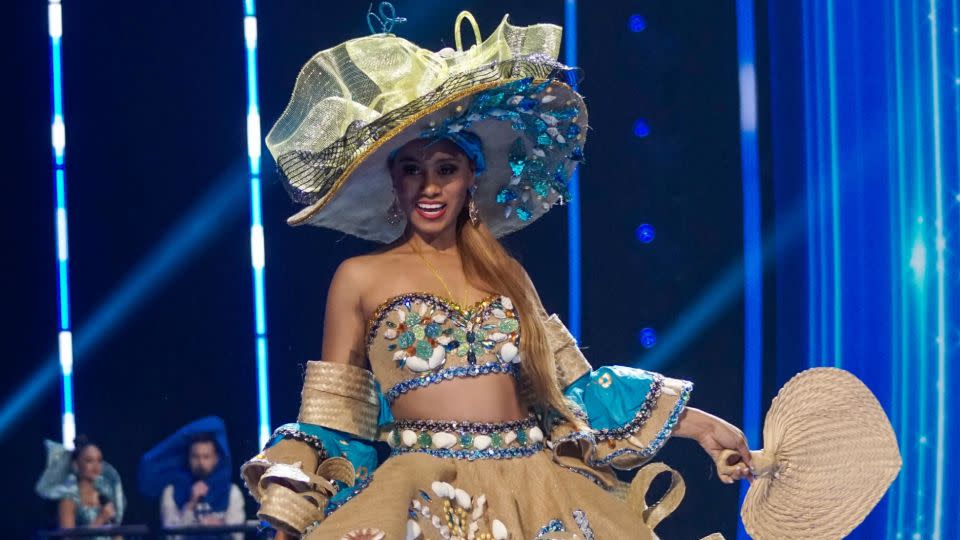 Miss Bahamas' look referenced a popular 19th-century childrens' doll. - Alex Peña/Getty Images