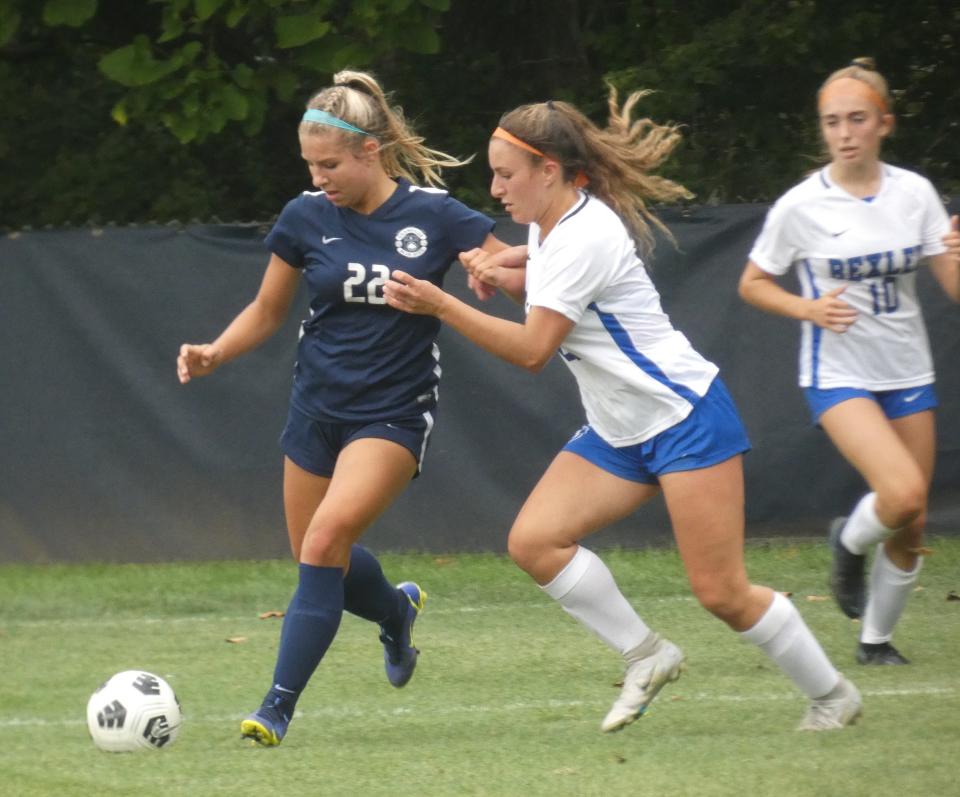 Granville's Ava Labocki, left, has been voted one of the top players in the state by USA TODAY Network Ohio.
