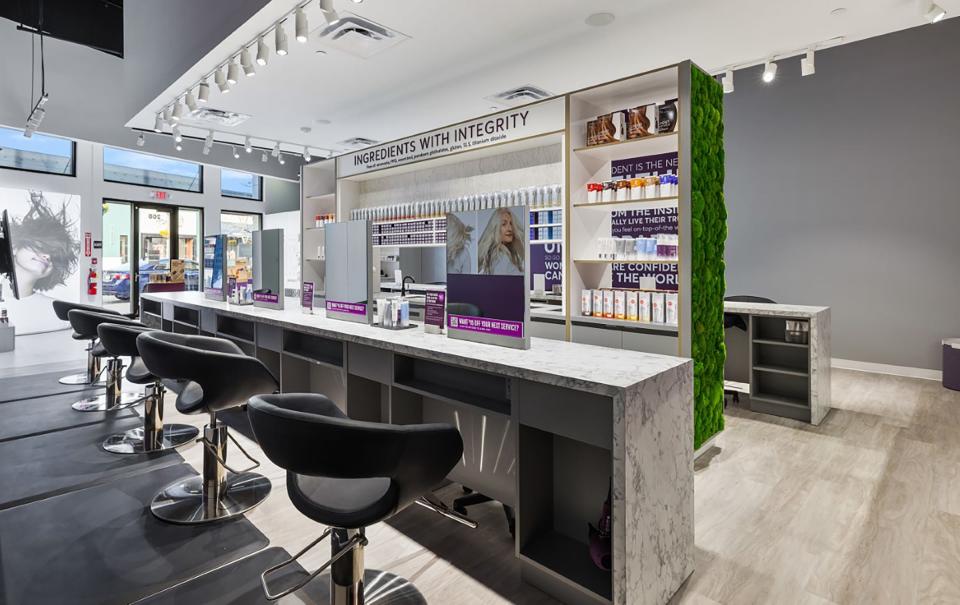 Madison Reed opens their first hair color bar location in The Villages of Rochester Hills in May  2022. 