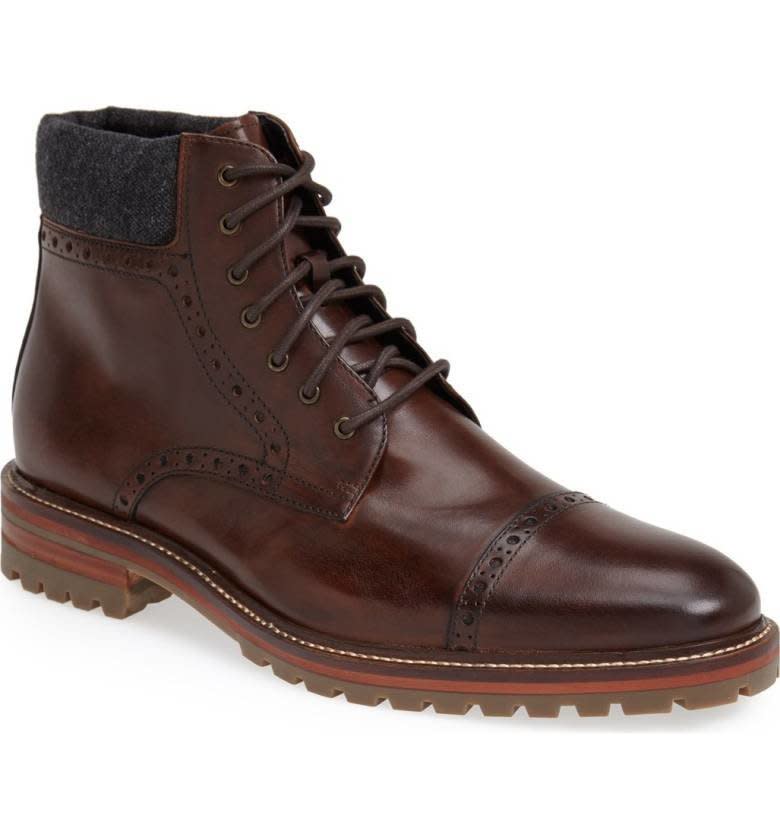 Find these&nbsp;<strong><a href="https://shop.nordstrom.com/s/jm-1850-karnes-brogue-cap-toe-boot-men/3743628?origin=category-personalizedsort&amp;fashioncolor=DARK%20BROWN%20LEATHER" target="_blank" rel="noopener noreferrer">J&amp;M 1850 'Karnes' Brogue Cap Toe Boots here.﻿</a></strong>