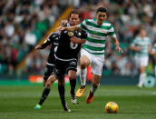 Soccer Football - Champions League - Celtic vs Rosenborg BK - Third Qualifying Round First Leg - Glasgow, Britain - July 26, 2017 Celtic's Tomas Rogic in action REUTERS/Russell Cheyne