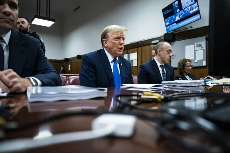 El expresidente estadounidense Donald Trump comparece ante un tribunal de Manhattan, en Nueva York, el 18 de abril de 2024 (Jabin Botsford)