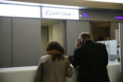 Air-sea search intensifies for crashed EgyptAir plane