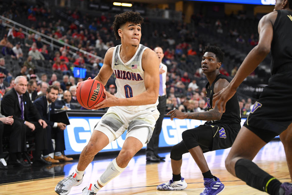 Arizona Wildcats guard Josh Green (0) drives to the basket during the Pac-12 men's basketball tournament on March 11, 2020. (Brian Rothmuller/Icon Sportswire via Getty Images)