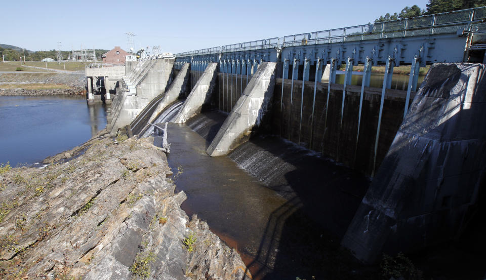 In this Sept. 21, 2012 photo, the hydroelectric generating plant is seen in Wilder, Vt. Five big hydropower stations on Connecticut River are up for relicensing, which environmentalists say gives a rare opportunity to consider their combined impacts on one of New England's most important waterways. (AP Photo/Toby Talbot)