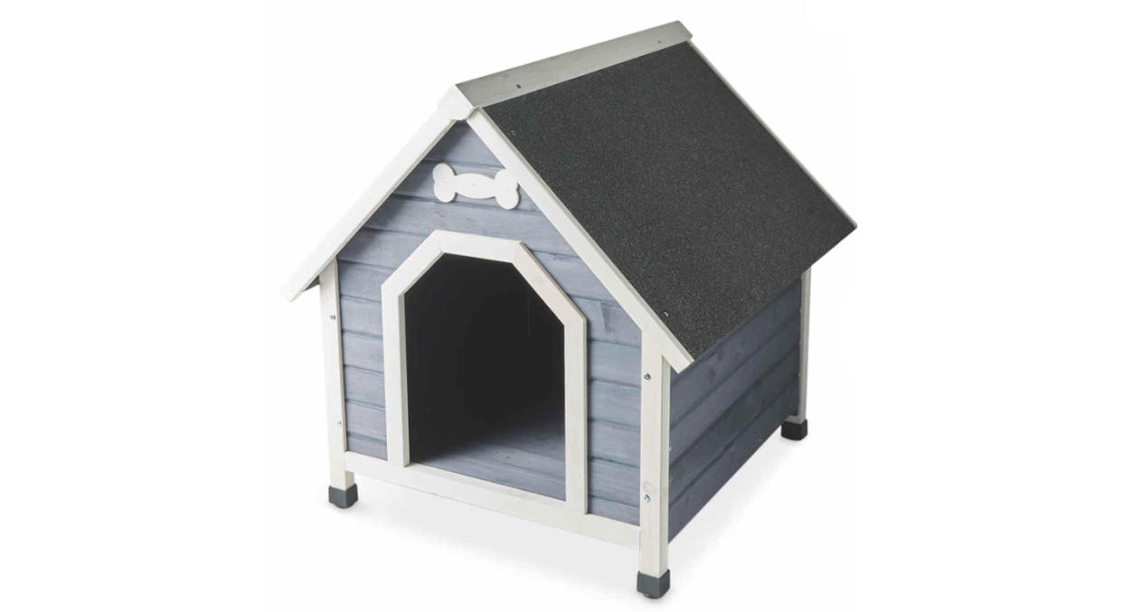 Pet Collection Wooden Dog House