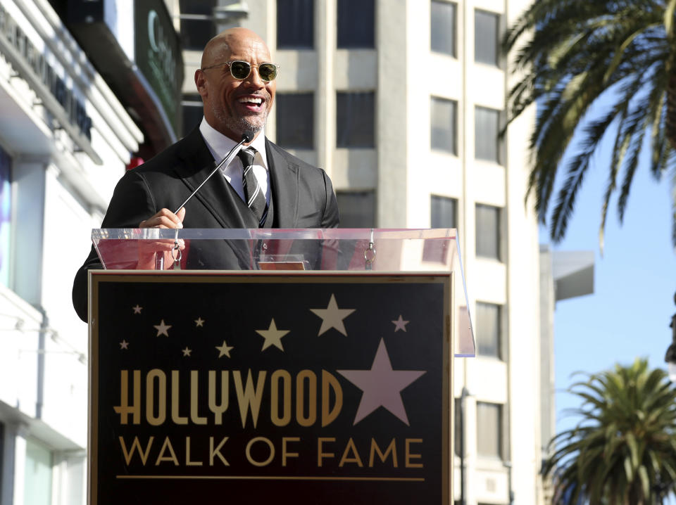 2017 wurde Dwayne Johnson in Hollywood mit einem eigenen Stern auf dem Walk of Fame geehrt. (Willy Sanjuan/Invision/AP Photo)