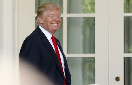 U.S. President Donald Trump arrives to announce his decision that the United States will withdraw from the landmark Paris Climate Agreement, in the Rose Garden of the White House in Washington, U.S., June 1, 2017. REUTERS/Kevin Lamarque