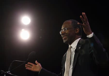 Dr. Ben Carson speaks at the Freedom Summit in Des Moines, Iowa, January 24, 2015. REUTERS/Jim Young