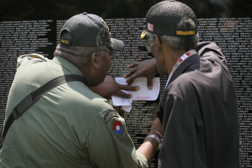 Vietnam Veterans Commemorate 25th Anniversary Of Chicago Welcome Home Parade