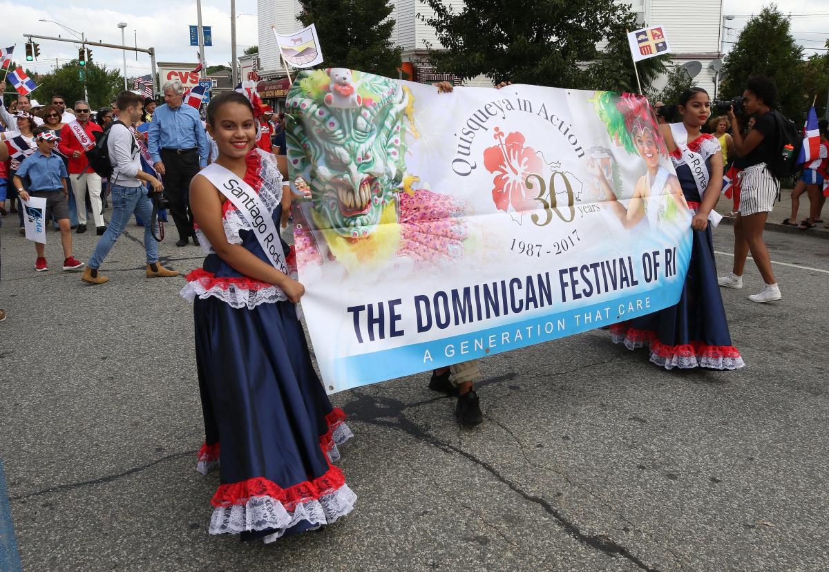 Dominican festival brings MLB superstar, famed artists and food to