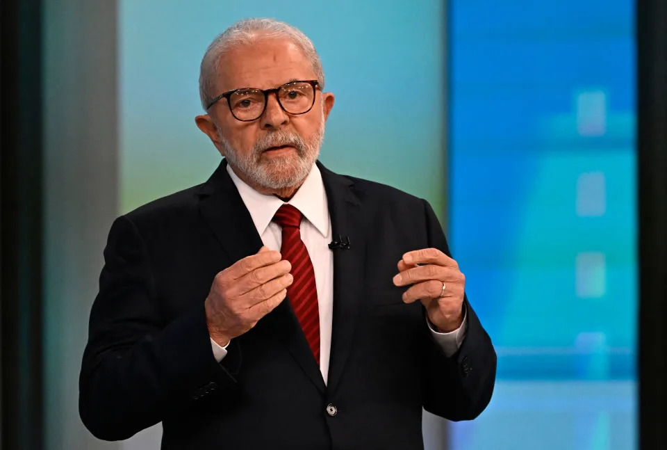 Debate na Globo: Luiz In&#xe1;cio Lula da Silva (PT) no &#xfa;ltimo debate presidencial do segundo turno, em 28 de outubro de 2022 (Fotos: AFP via Getty Images / Mauro Pimentel)