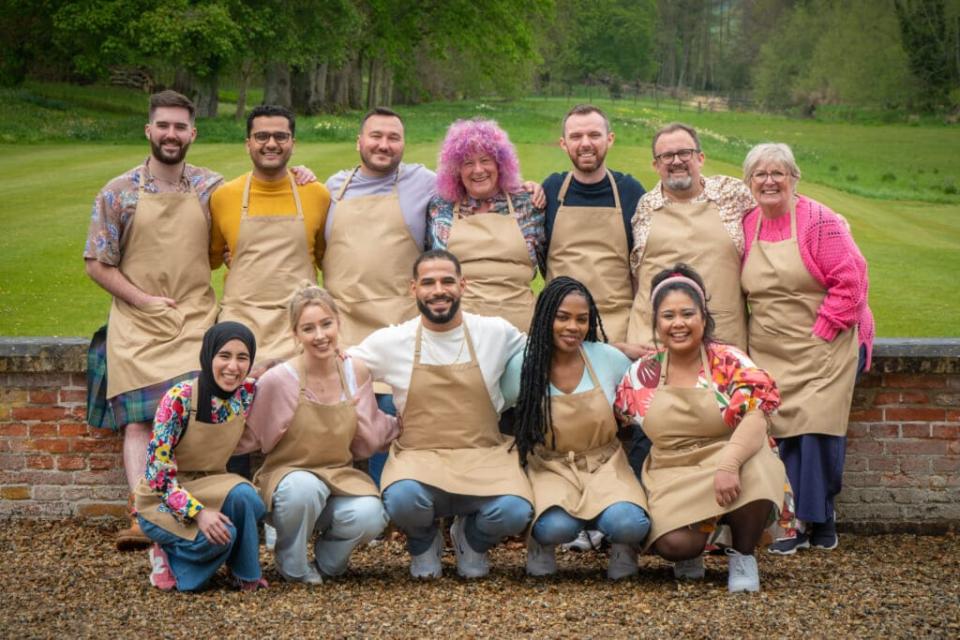 Group Photo of Bakers Outside (L to R (back) James, Abdul, Janusz, Carole, Kevin, William, Dawn (front) Maisam, Rebs, Sandro, Maxy, Syabira) / Netflix