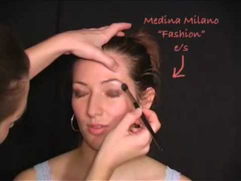 27) The First YouTube Makeup Tutorial (2006)