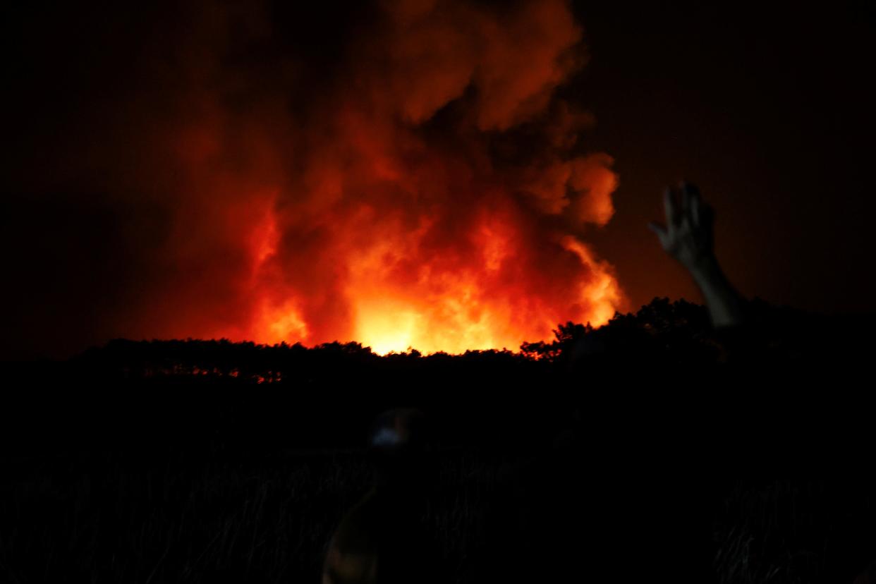 View of a wildfire in Aljesur, Portugal (REUTERS)