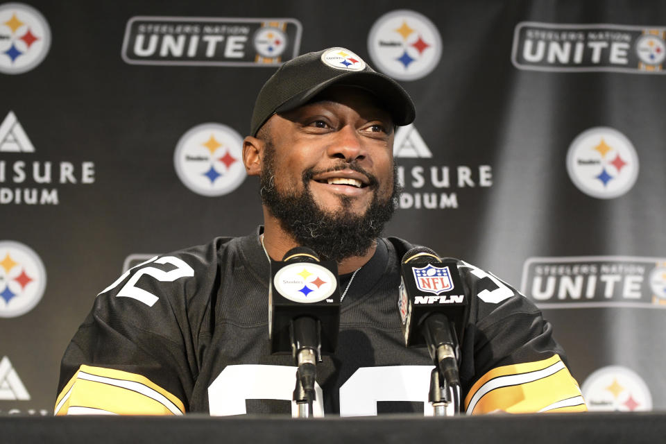 Pittsburgh Steelers head coach Mike Tomlin meets with reporters after an NFL football game against the Las Vegas Raiders in Pittsburgh, Sunday, Dec. 25, 2022. The Steelers won 13-10. (AP Photo/Fred Vuich)