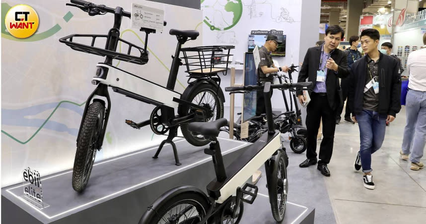 台北國際自行車展上，可看見不少電輔自行車品牌。（圖／方萬民攝）