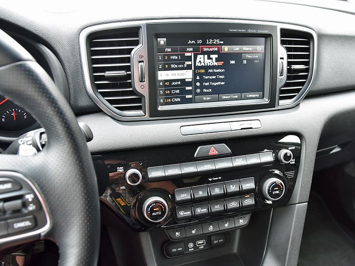 2017 Kia Sportage SX Turbo infotainment system photo