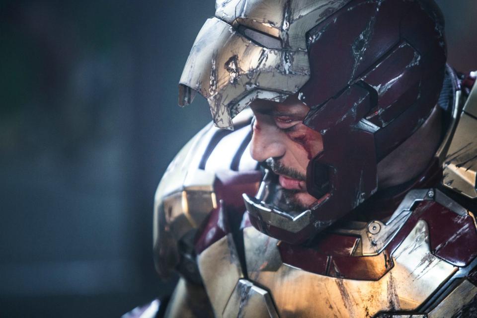 "Iron Man 3" (2013): Robert Downey Jr. war im Film schwer lädiert, das dritte "Iron Man"-Abenteuer wurde gleichwohl ein Mega-Blockbuster. 1,21 Milliarden Dollar schlagen zu Buche. (Bild: Concorde)