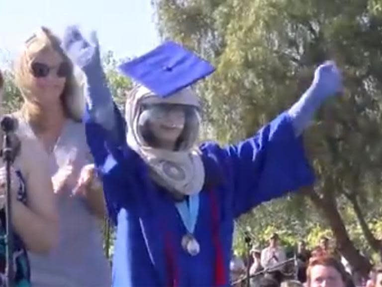 California teenager with rare skin condition braves sunshine to attend graduation