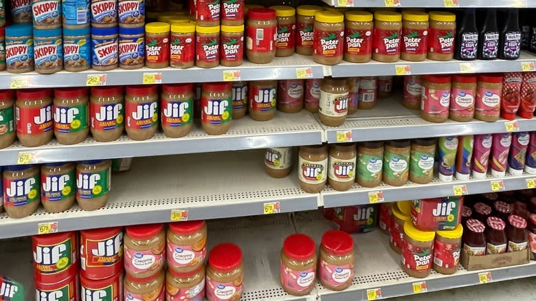 Walmart peanut butter shelf display