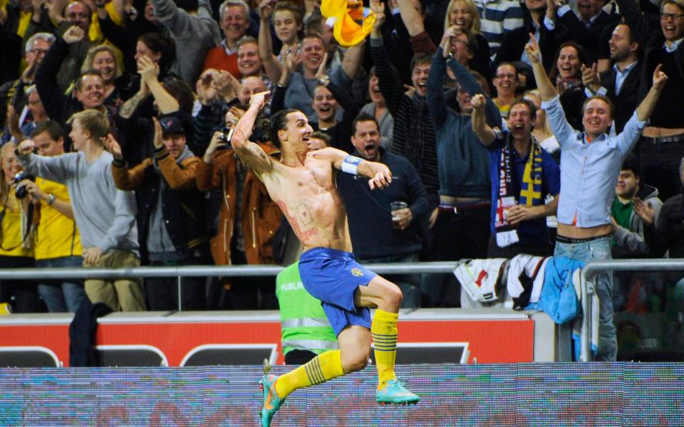 Sweden's Ibrahimovic celebrates after Sweden's 4-2 win in the friendly soccer match against England  - REUTERS/Claudio Bresciani/Scanpix 