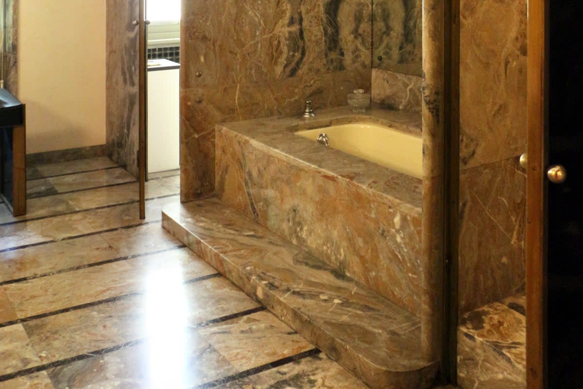 One of the all-time greats: a bathroom in Villa Necchi in Milan  (Wikipedia Commons)