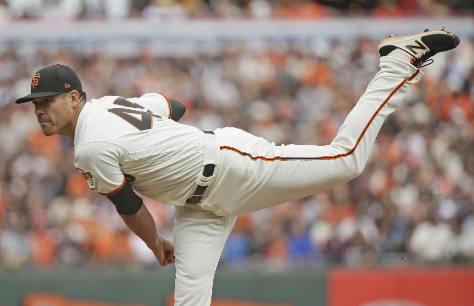 San Francisco Giants starting pitcher Matt Moore throws in the first inning of a baseball game against the Arizona Diamondbacks, Monday, April 10, 2017, in San Francisco. (AP Photo/Eric Risberg)