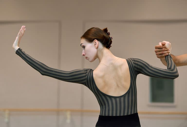 Olga Smirnova, durante un ensayo en Ámsterdam. (Photo by JOHN THYS / AFP)