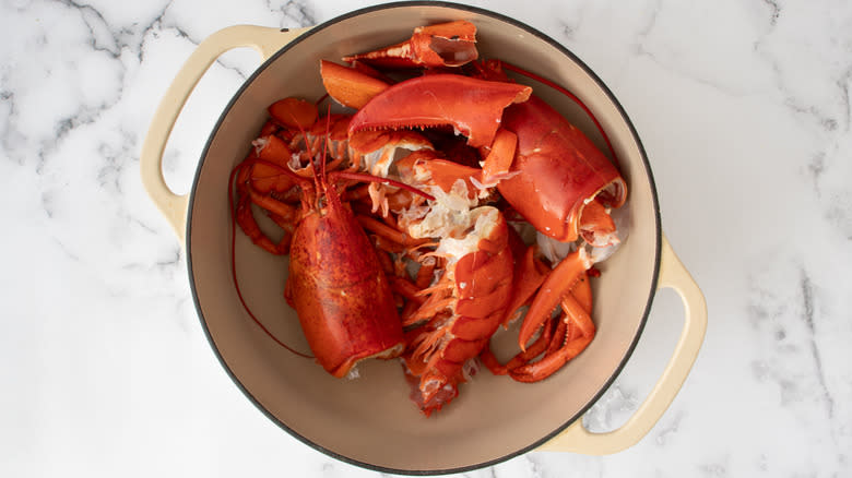lobsters in dutch oven