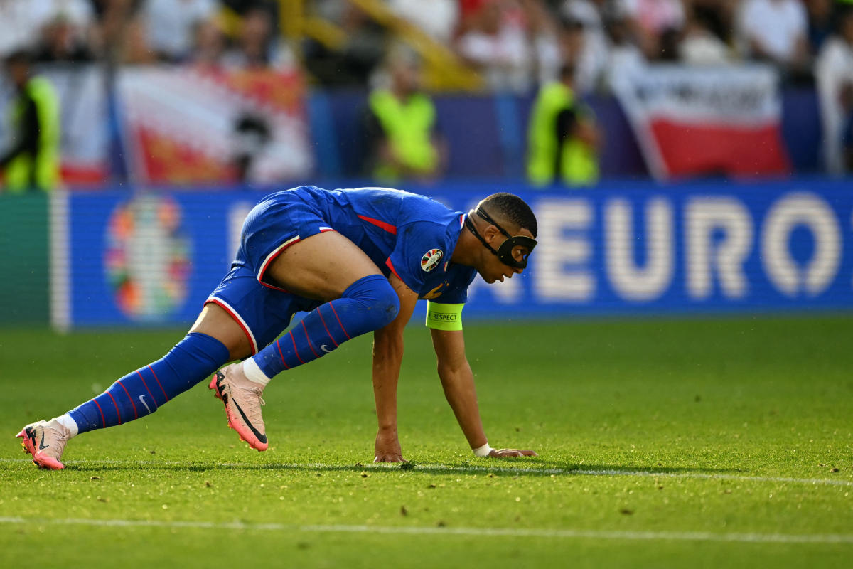 Mbappé sets unwanted record before scoring his first goal