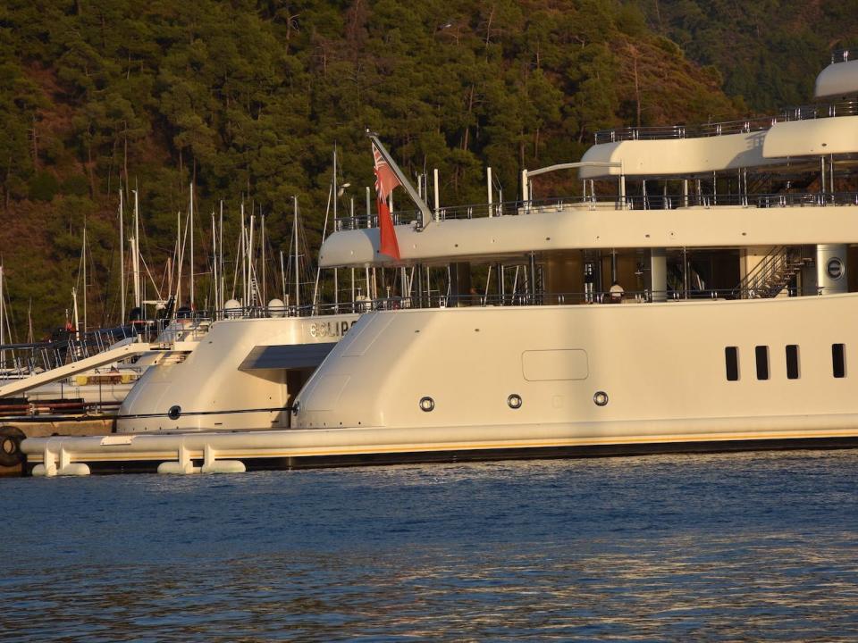 roman abramovich yacht turkey