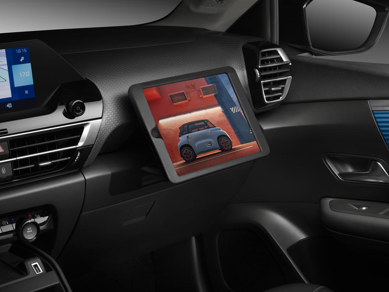 Citroen C4 panel