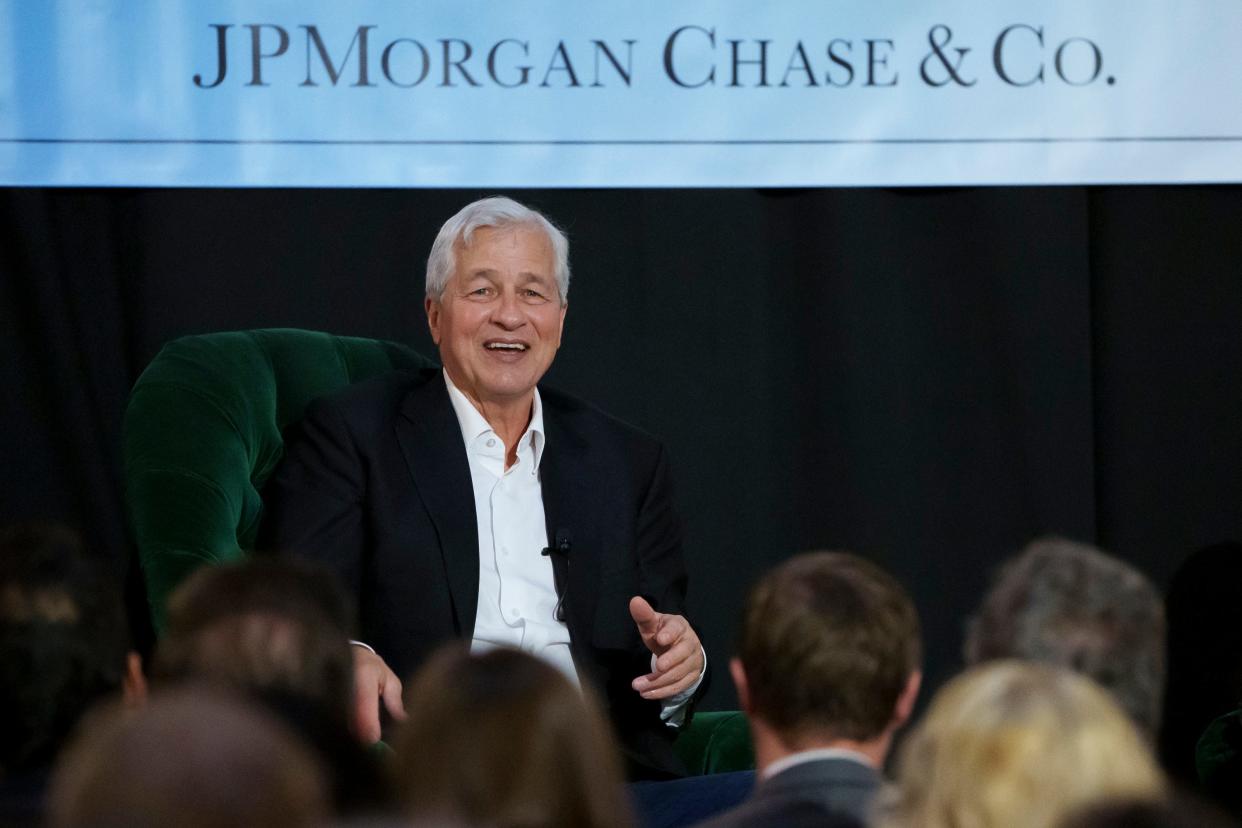 May 17, 2022; Columbus, Ohio, USA; Jamie Dimon, CEO of JPMorgan Chase, speaks at the Ohio Chamber of Commerce 2022 State of Business Summit in the Ohio Statehouse. Mandatory Credit: Adam Cairns-The Columbus Dispatch