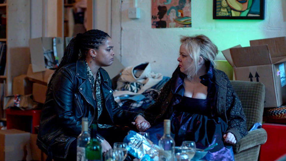 Lydia West as Eddie (on left) giving frank advice to her friend Maggie.