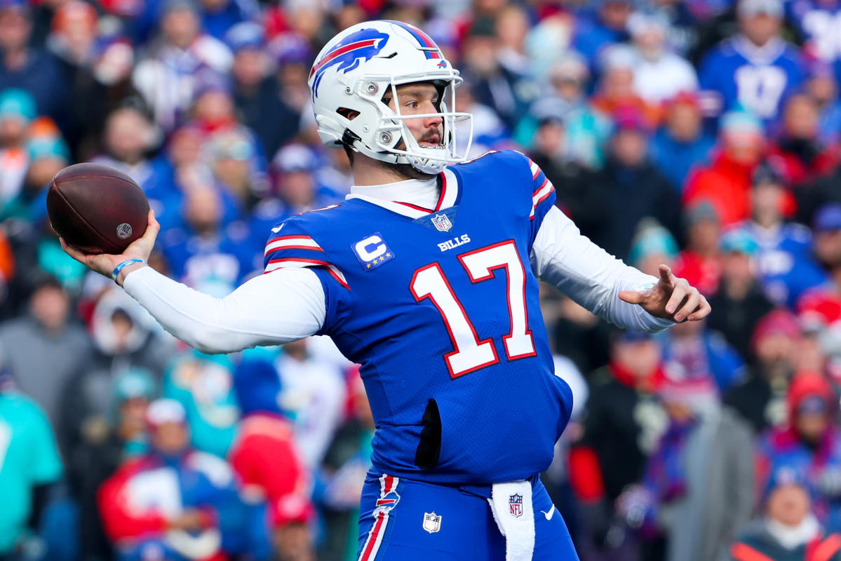 Yahoo NFL DFS Strategy: Wild Card Round