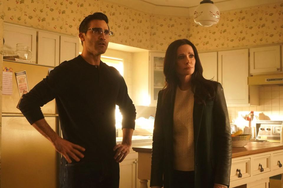 tyler hoechlin, elizabeth tulloch, superman and lois, season 2