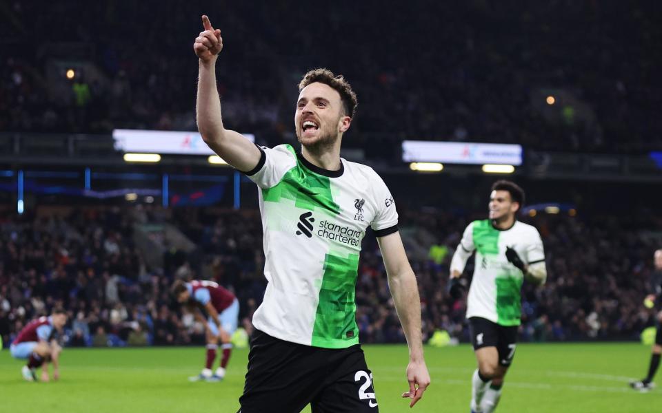 Diogo Jota - Liverpool beat Burnley to go top of the Premier League